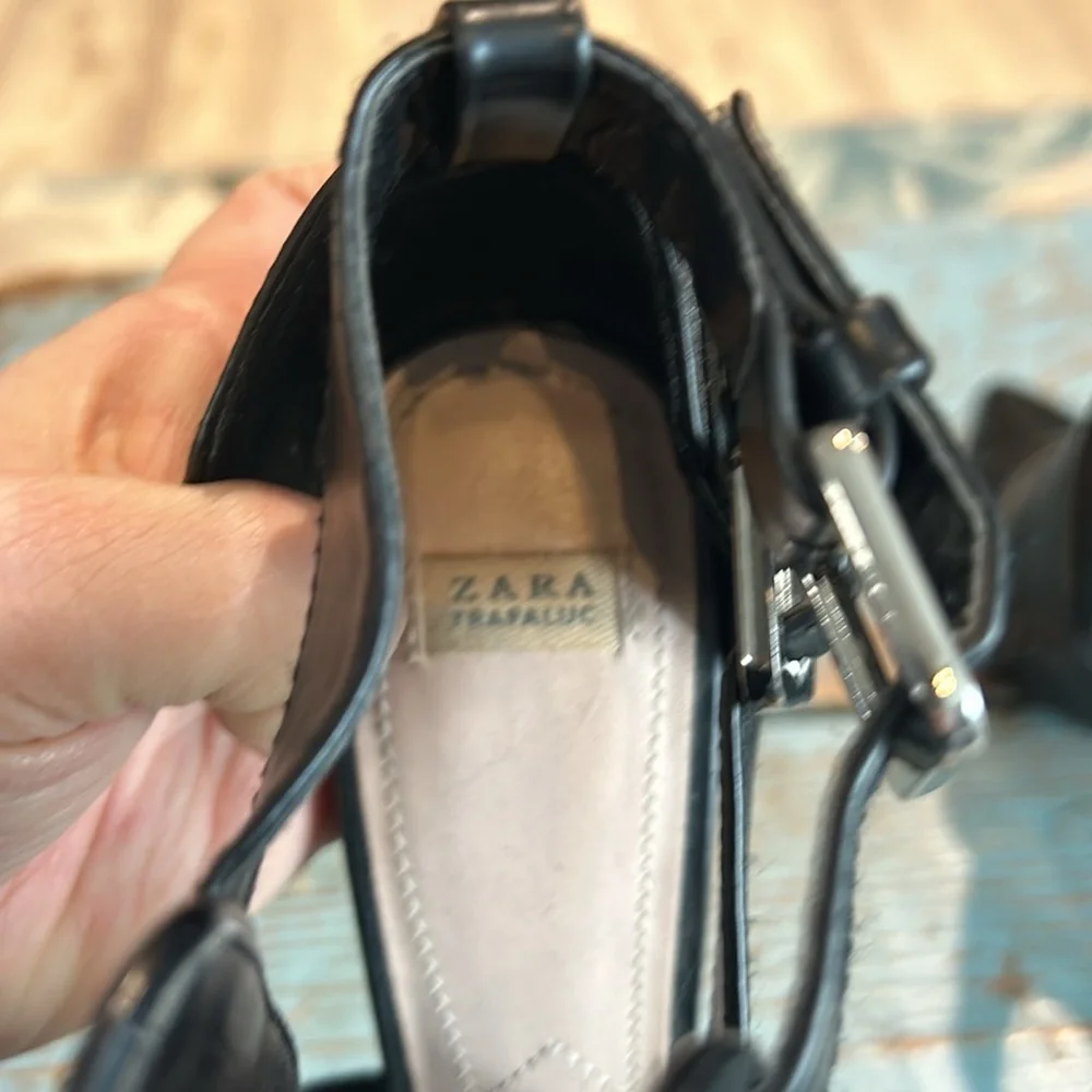 ZARA Black Ankle Buckle Boots Size 39/8.5